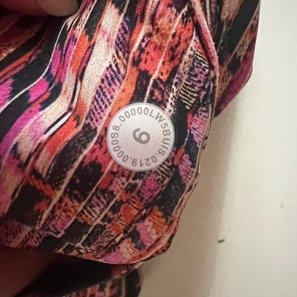 Lululemon Fast and Free Tight II Leggings 25" *Nulux Size 6 - Picture 9 of 10